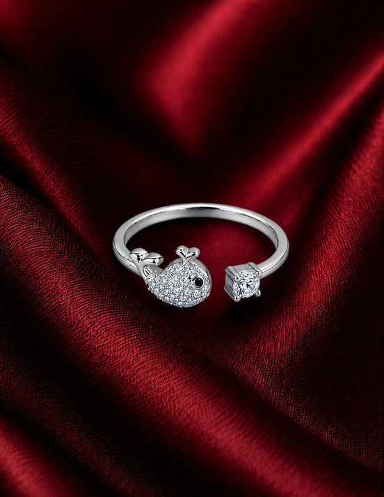 Lucky Whale Ring
