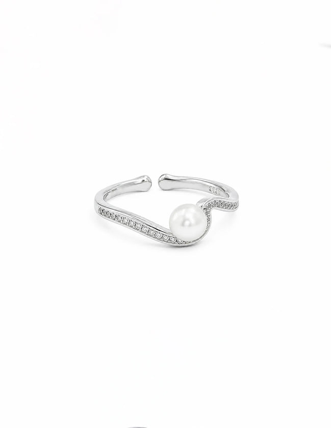 Pearl Wave Ring