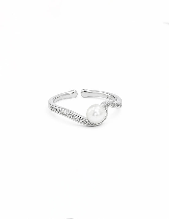 Pearl Wave Ring