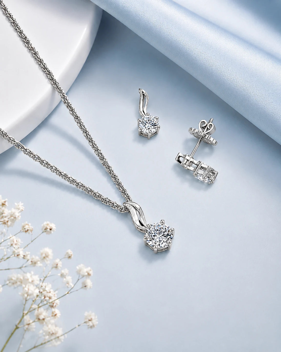 Luna Solitaire Jewelry Set