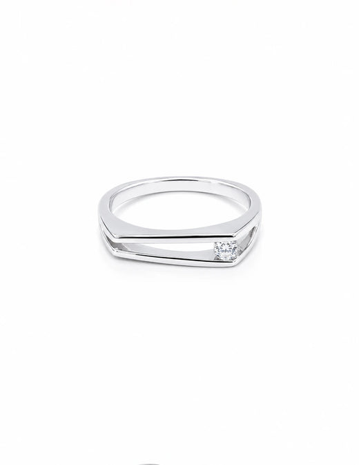 Solitaire Horizon Ring