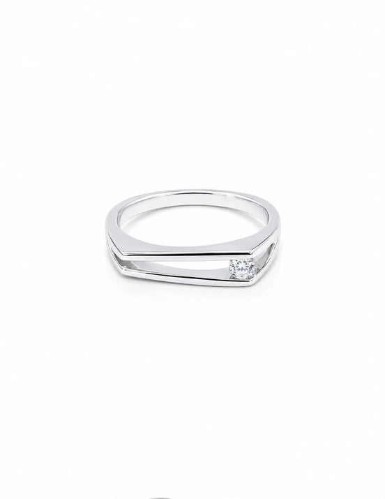 Solitaire Horizon Ring