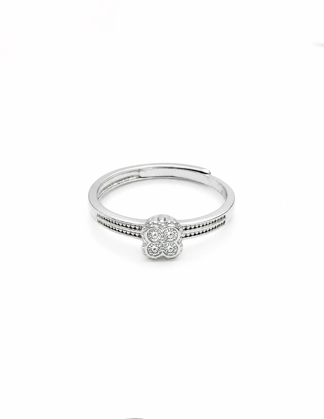 Clover Bloom Ring