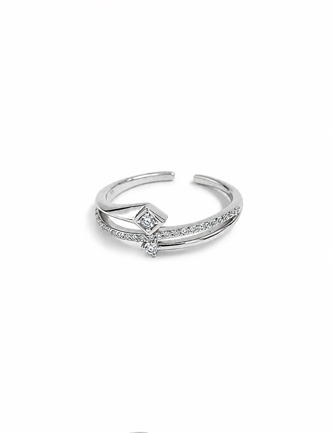 Luna Radiance Ring