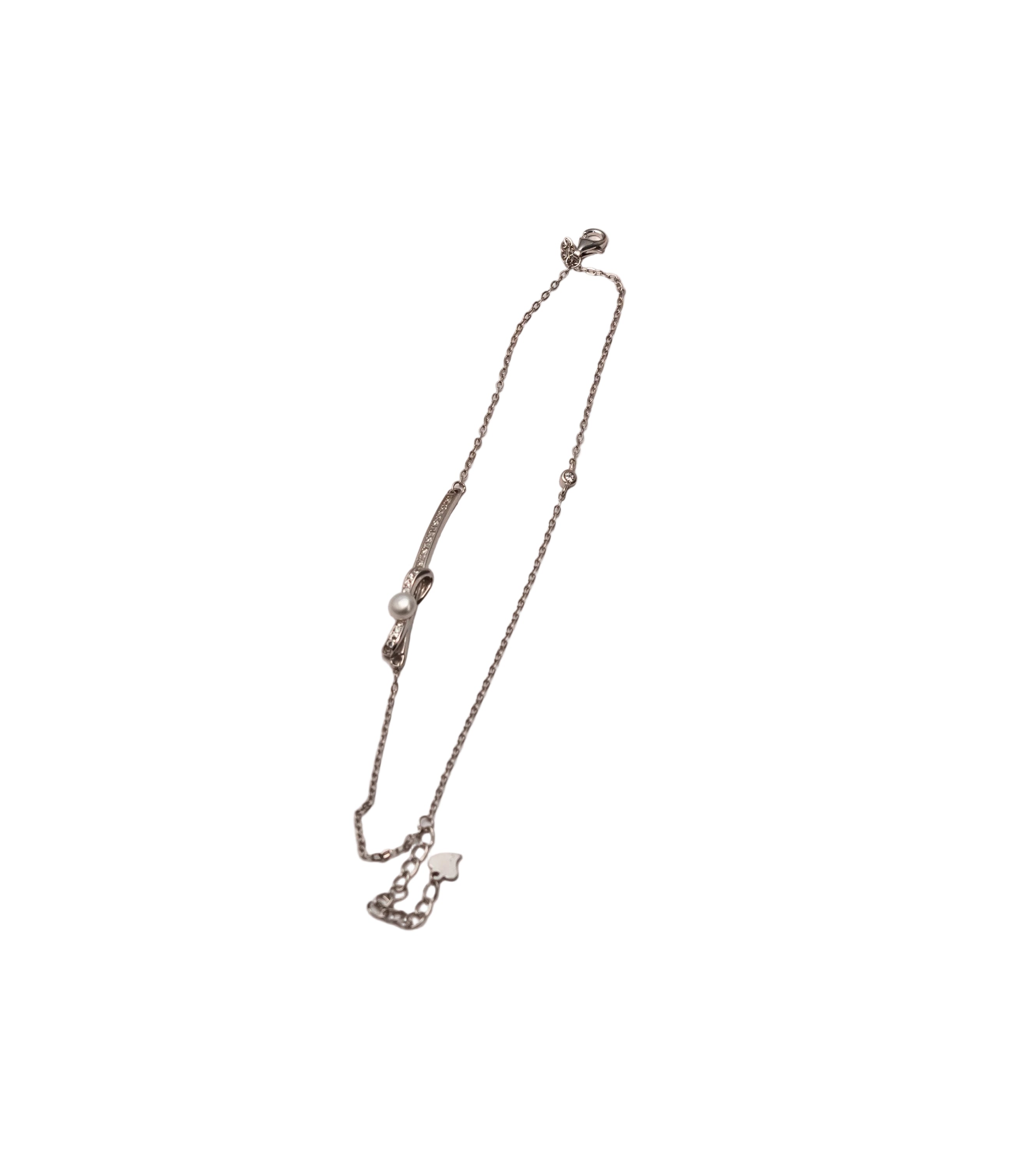 Luna Curve Pearl Bracelet