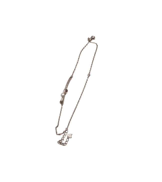 Luna Curve Pearl Bracelet