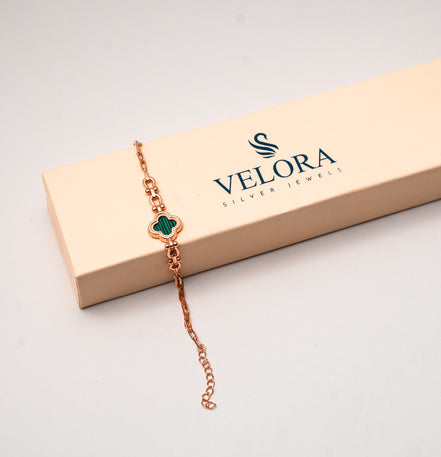 Clover Crystal Arc Necklace