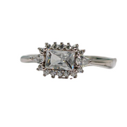 The Halo Solitaire Ring