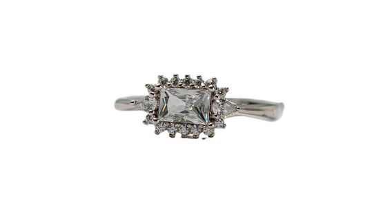 The Halo Solitaire Ring