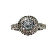 The Royal Oval Halo Ring