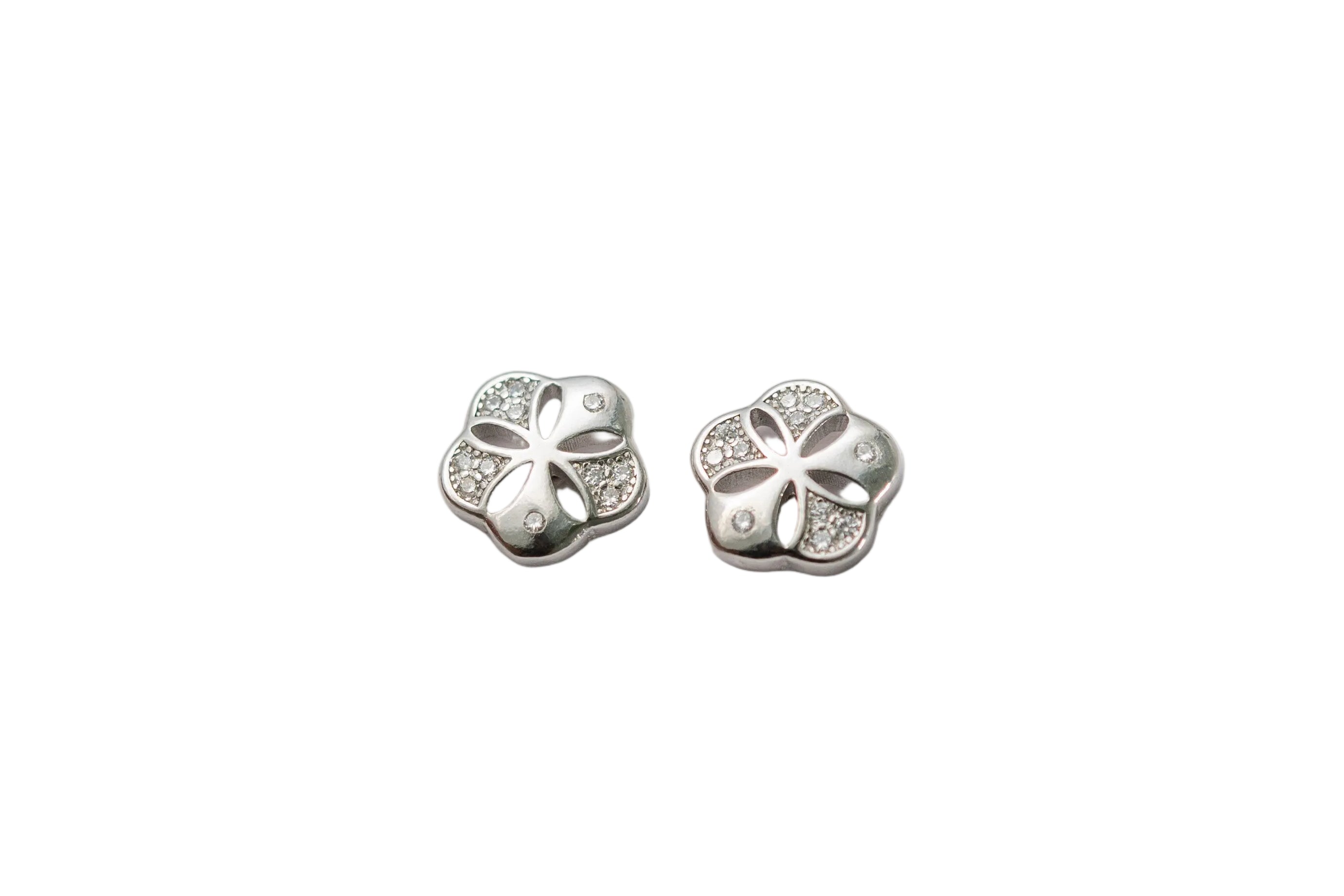 Silver Bloom Clover Studs