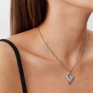 Silver Véra Heart Necklace