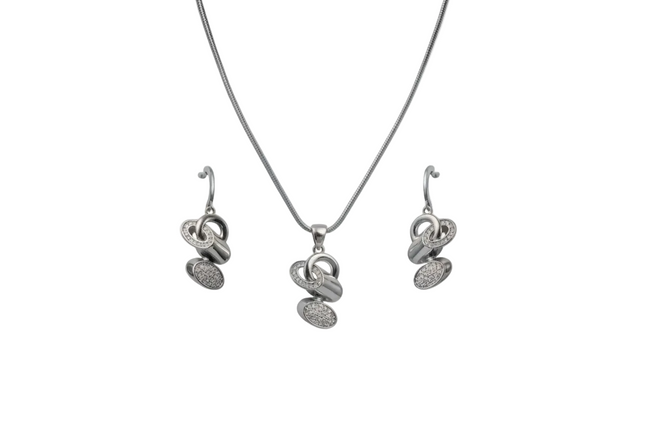 Serafina Leaf Pendant Set