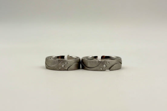 Silver Aurel Flow Ring