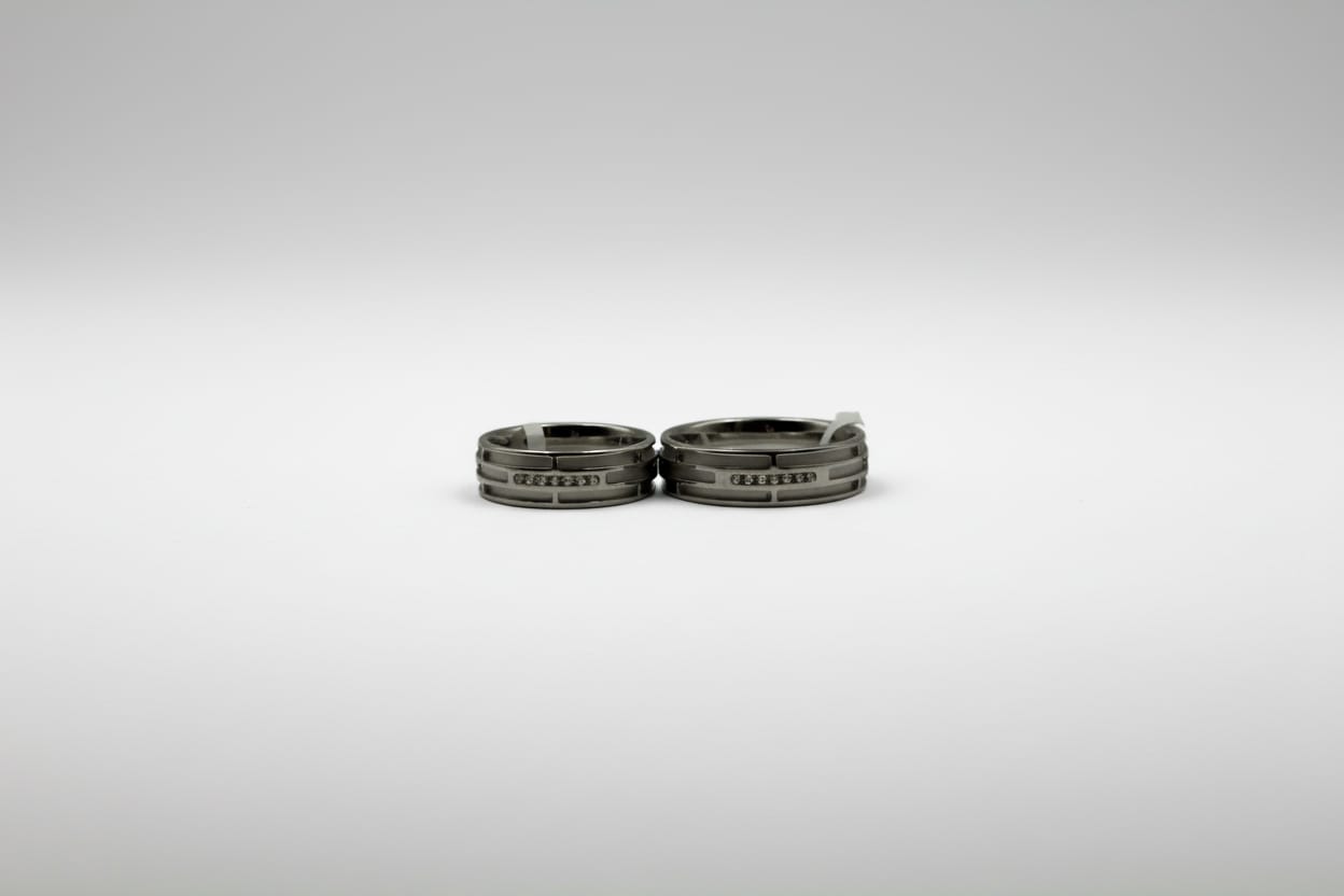Silver Axis Line Ring