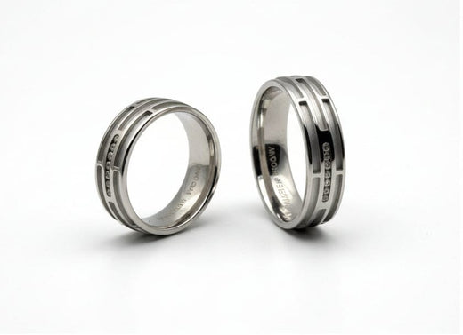 Silver Axis Line Ring