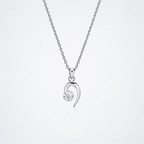 Curl Pendant Necklace