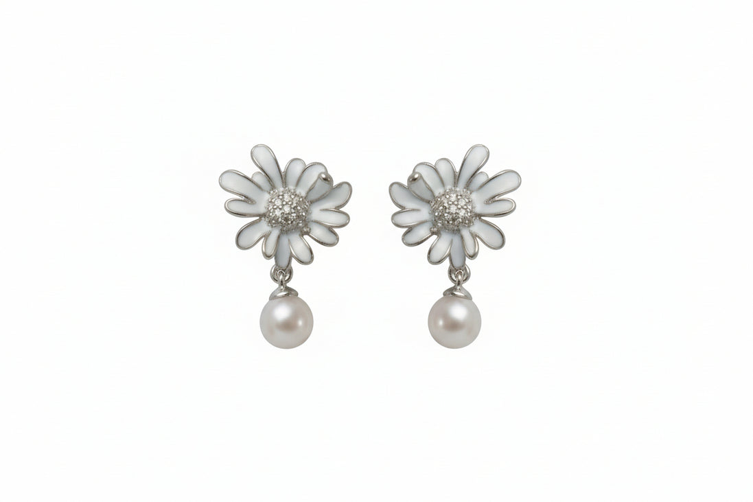 Silver Daisy Pearl Pendant Set