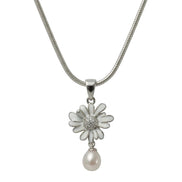 Silver Daisy Pearl Pendant Set