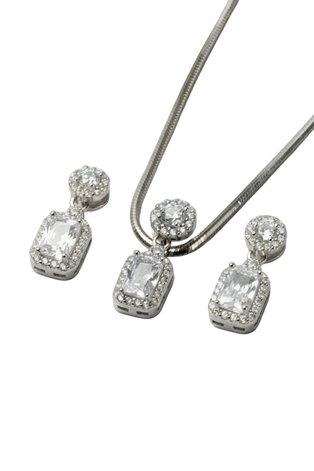 Silver Classic Solitaire Pendant Set