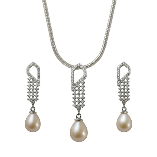 Aurora Pearl Cascade
