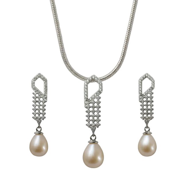 Aurora Pearl Cascade