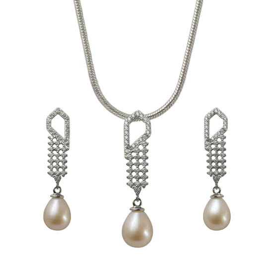 Aurora Pearl Cascade