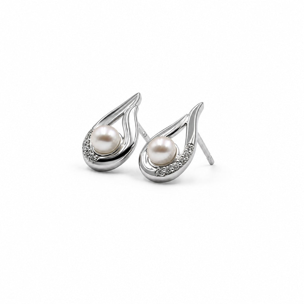 Elysian Pearl Stud Earrings