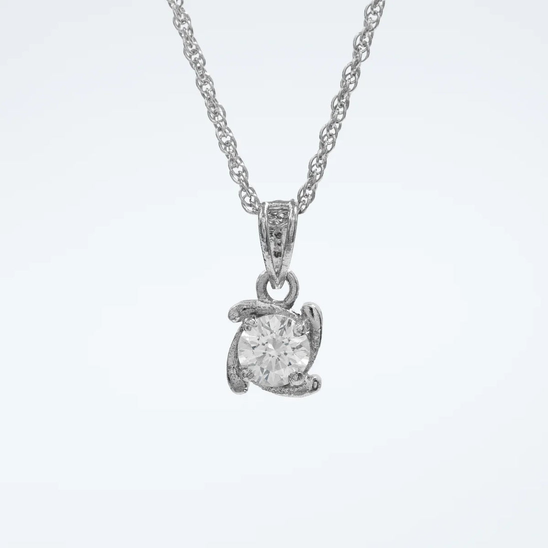 Luna Swirl Pendant Necklace